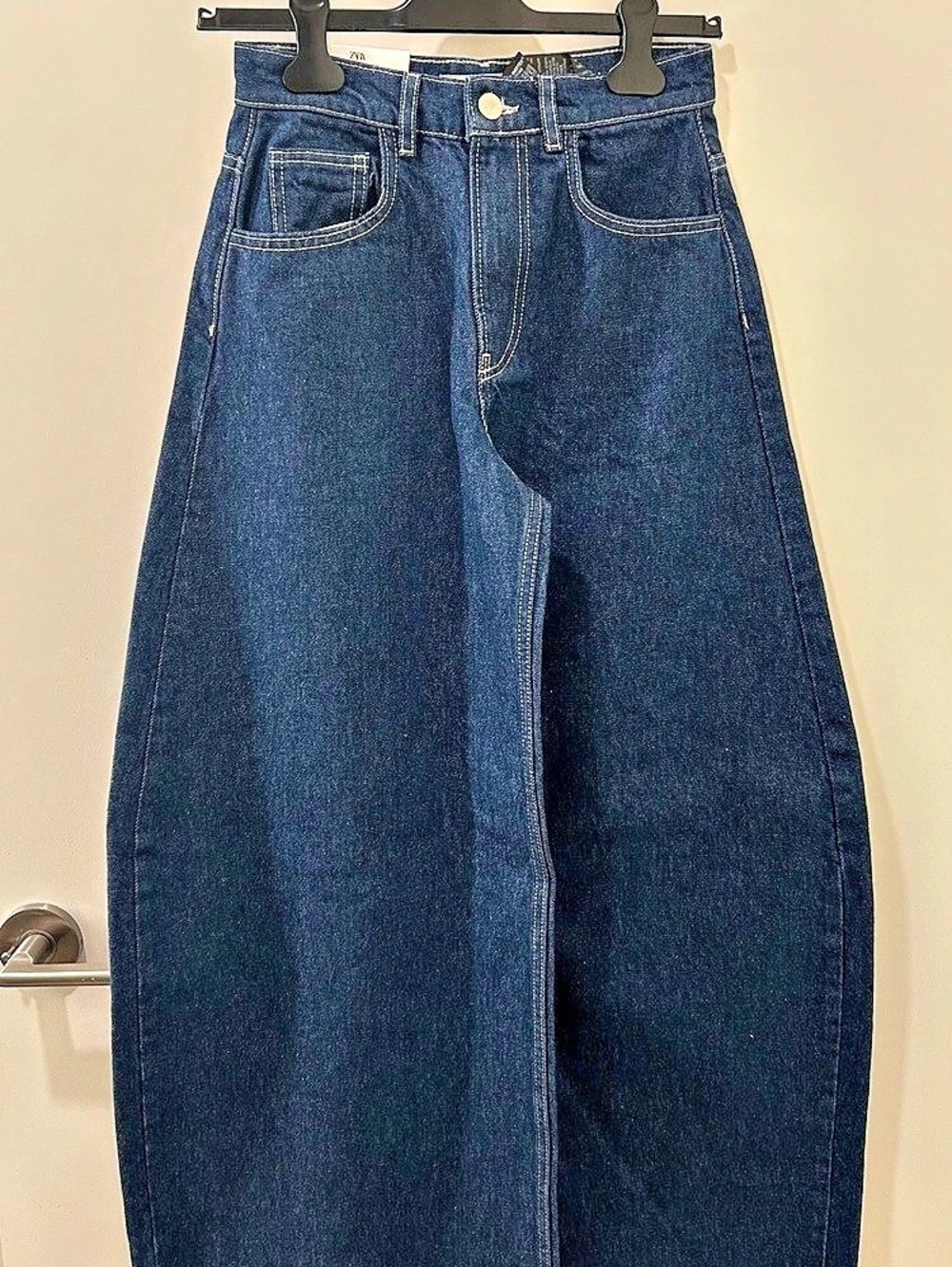 Zara The Exaggerated Wide Leg Jeans in Blue, Size x small